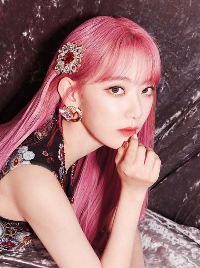 Pinkura is a perfect look, Sakura= Cherry blossoms