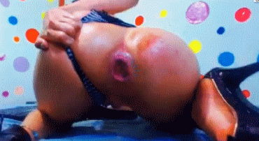vaginalisdead:  Never too much of a great thing.