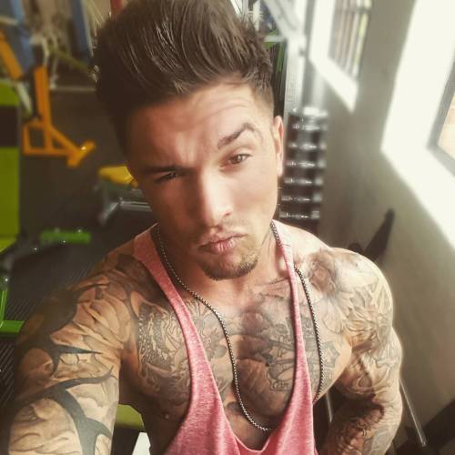 lumbrjax:  Instagram user @andrewengland88 http://ift.tt/1LdEK3J