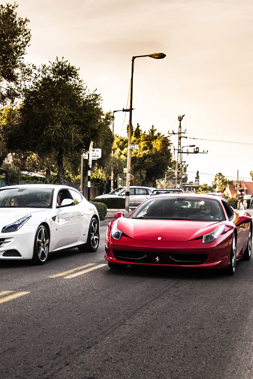 supercars-photography:  Ready To Race (via) Supercars Photography 
