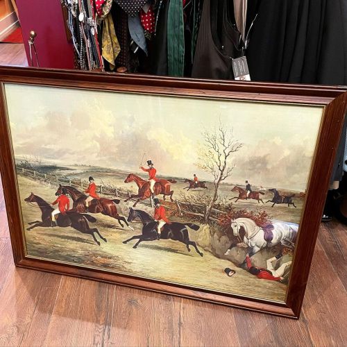 We just can’t get enough of those vintage equestrian prints. Number 201. Swipe to see the artist and