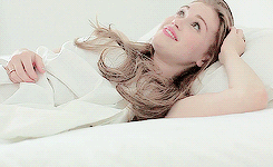  Happy 28th Birthday Holland Roden - October 7, 1986   [On hair produts] I’m from