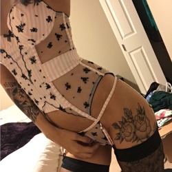 silkslut:  New lingerie in my new place in a new city