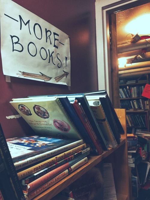 bookaddict24-7:More books? Yes, please.