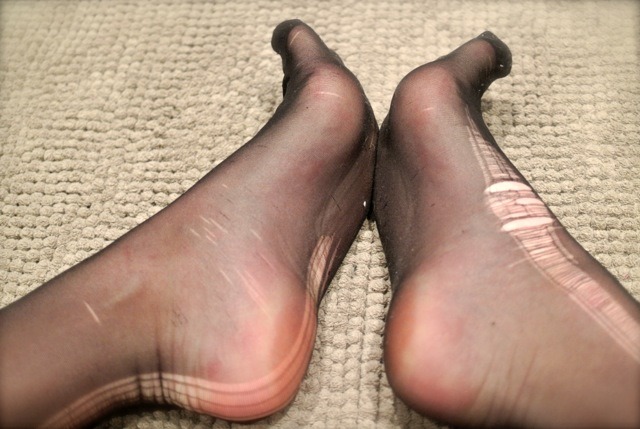 linkasfeet:  Request for my feet in Nylon, this was the best I could do for now…