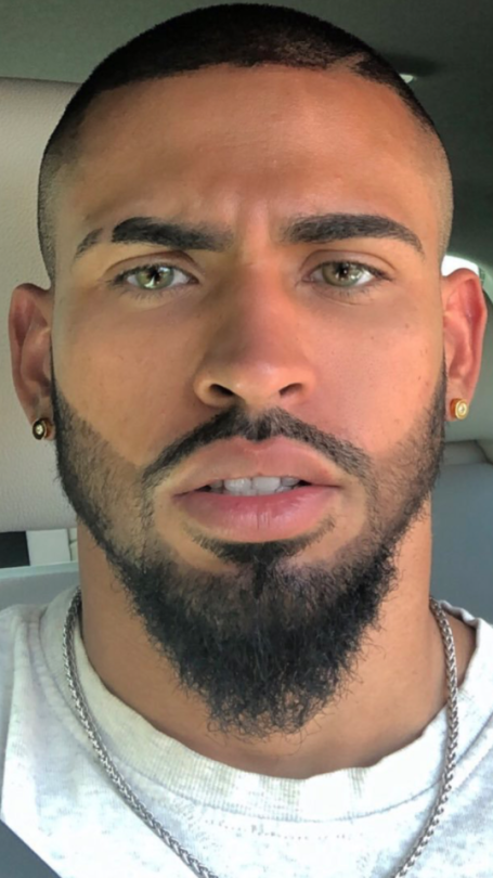 dykluvinbottom:  trealhangman8687:   thereelaccommo86:   thereelaccommo86:                             All fine asf 