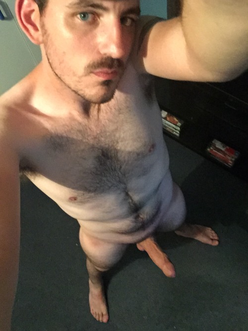 newrundere: Kik huey87 cumandforeskinlover.tumblr.com