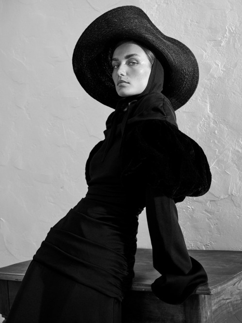 New Post on Les Images Cool Unconditional #6 2017 Andreea Diaconu by Alexandra Nataf