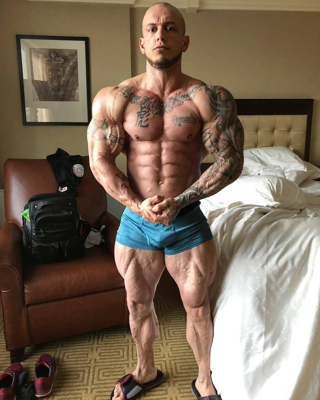   Mike &ldquo;Pitbull&rdquo; LaCombe @Swollen_pitbull · /    Mike Pitbull