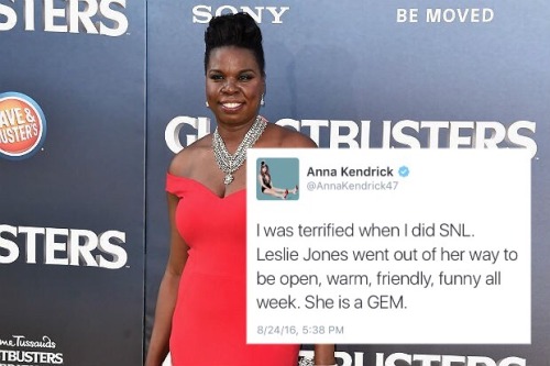 theholtzbertcorner:  Leslie Jones deserves nothing but love. I hate hearing about all the hate she has received and then for her to get hacked. This shouldn’t happen to someone. We need to give our love and support to such an amazing actress. 
