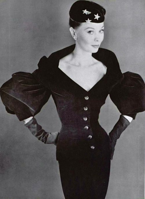 blackcupcakekitty: Jacques Fath  1955.