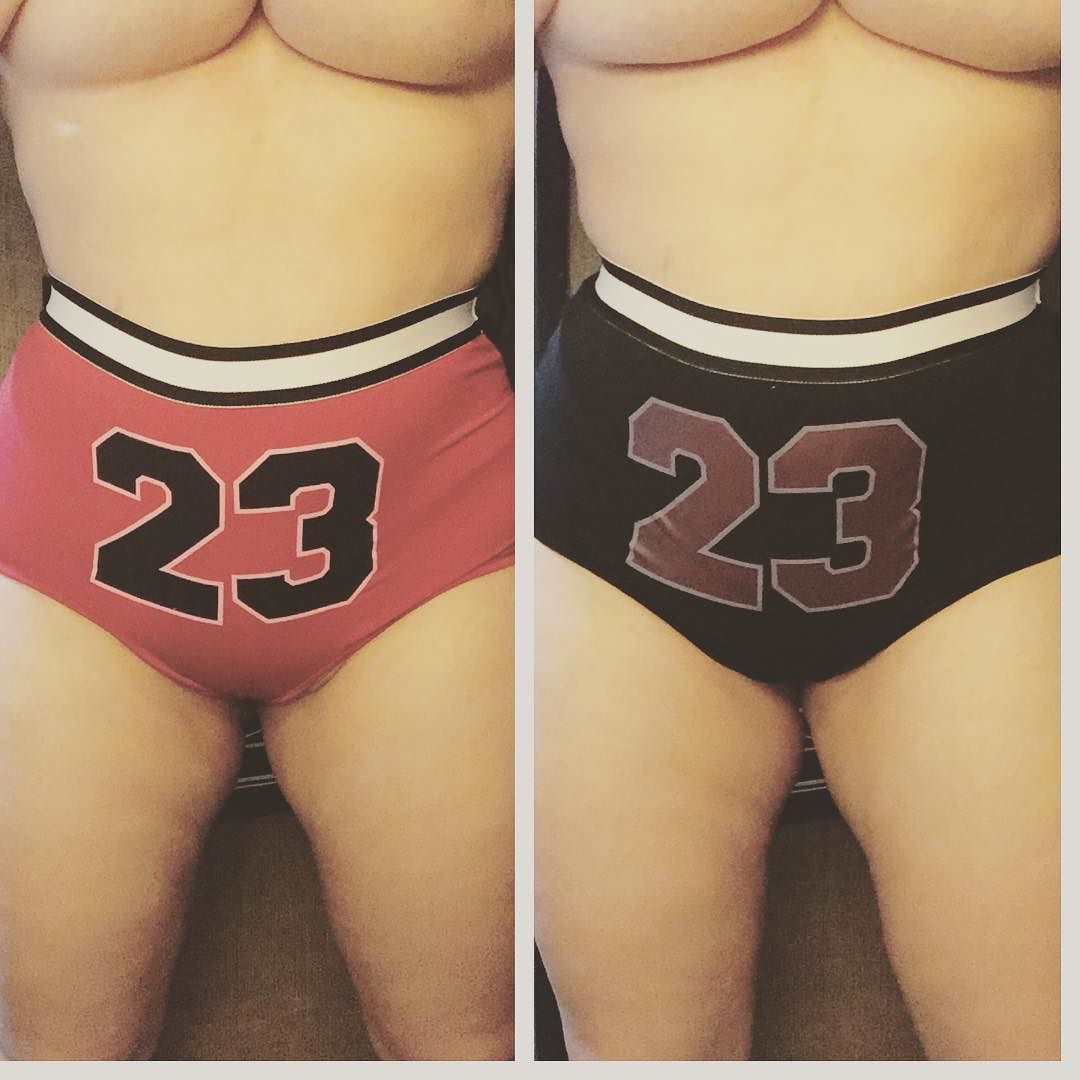 @officialsarajay @the_real_sara_jay  I got us matching panties, you want red or black?