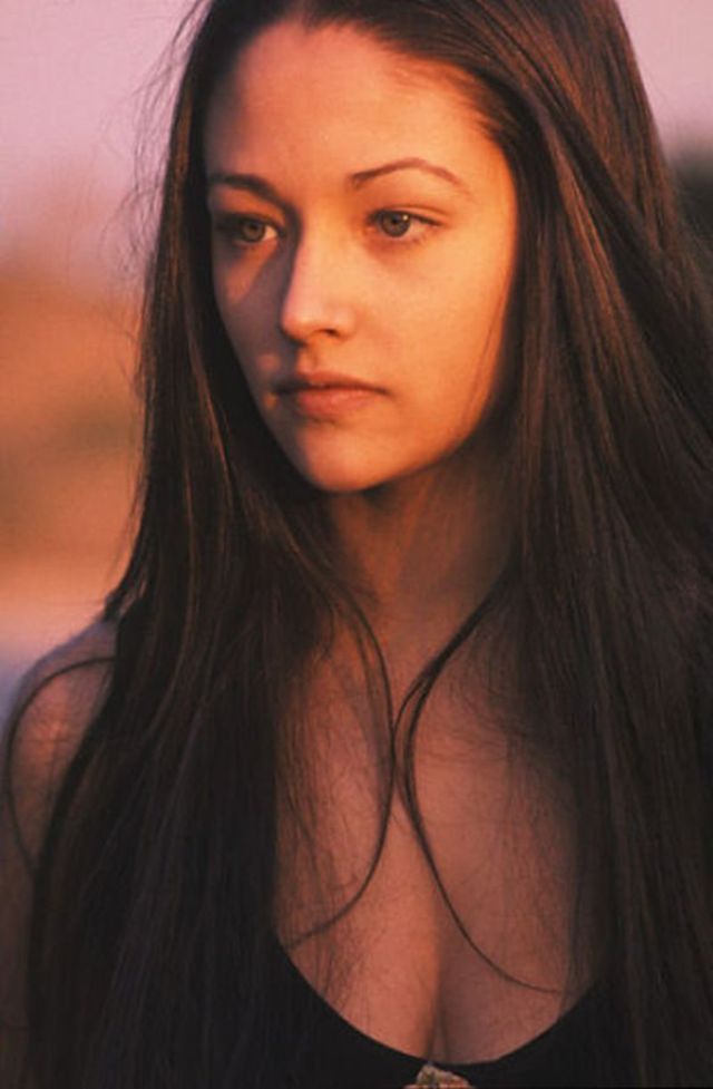 Olivia Hussey is an English actress [was born Olivia Osuna in Buenos Aires, Argentina] After appearing in theatre in London,...