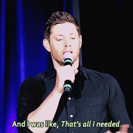 sensitivehandsomeactionman: It’s late, Jensen needs to sleep before the big con day, and hotel