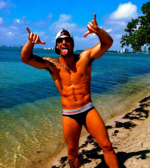 2sthboiz:  Jarrod R New Zealand 