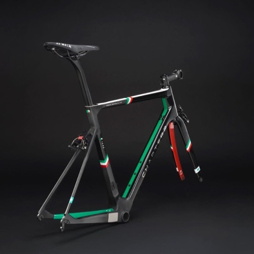 glorycycles: The professional season ends this weekend with il Lombardia. #chapter2bikes celebrates 