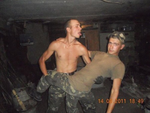 Follow amateurnakedmilitary for more amateur only hotnaked military!Submit your army, navy, air forc