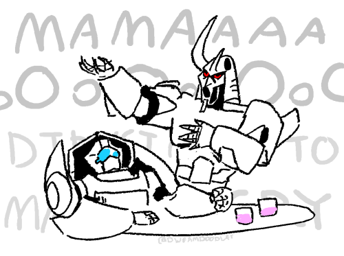 dweamdoodles:its 1 am time to post some doodles i whipped up after starting the transformers comics