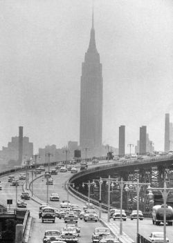 forties-fifties-sixties-love:  Empire State