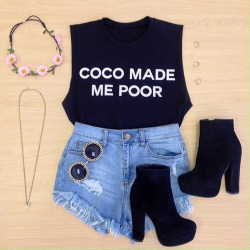 mosouka:  [Fashion Outfit]  on We Heart It - http://weheartit.com/s/oC6ffclP 