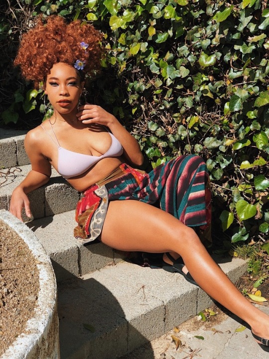 kieraplease: It’s finally summer 🧡 ig: kieraplease 