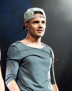  Liam Payne Alphabet: H → hats 