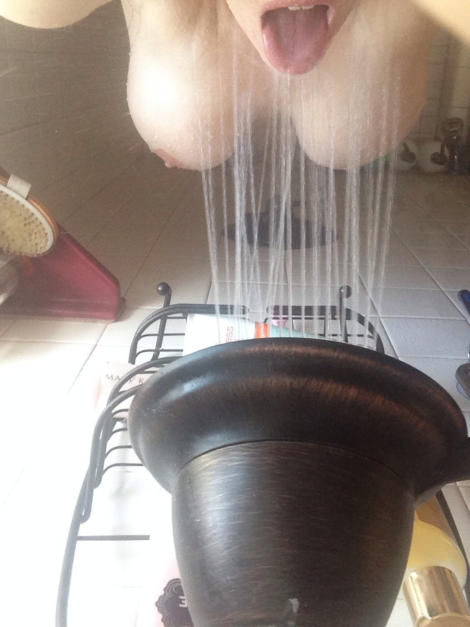 calibigirl:  Shower time! Wish I had someone to join me! Reblog/Like if it should