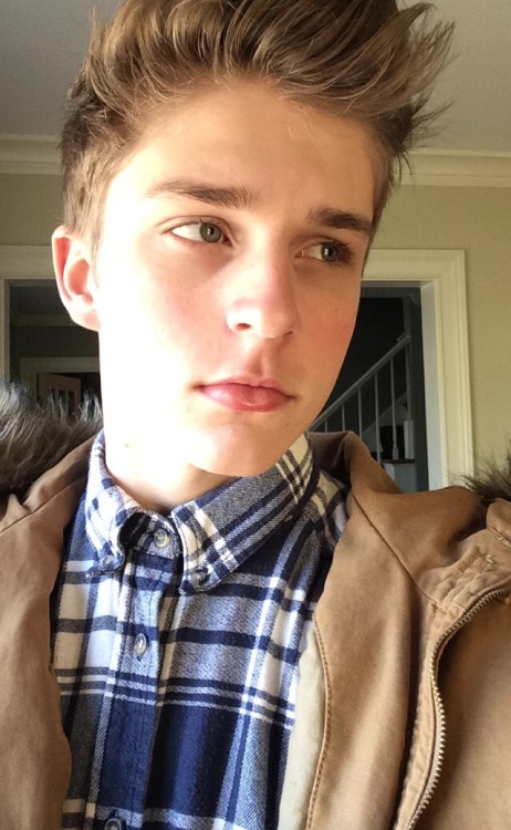 hilloween:  I always look so much better on late start days 