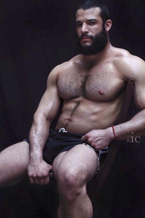 Thick Men And belts