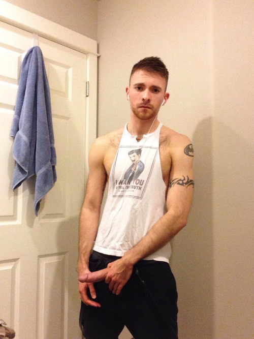 luvindick:  Love dick? Me too! Show us yoursFollow me for more.