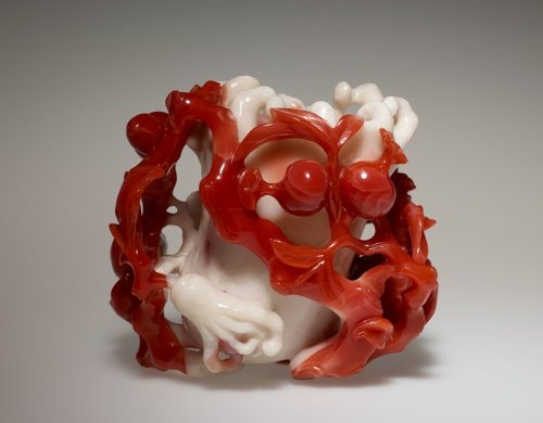 mia-asian-art: Hands of Buddha (red and white), 1736-1795, Minneapolis Institute of Art: Chinese, So