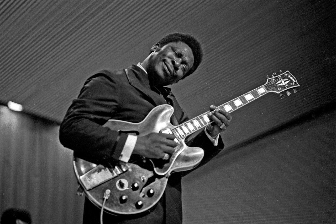 nevver:  The thrill is gone. Dead at 89, B.B. King. Rest in peace.