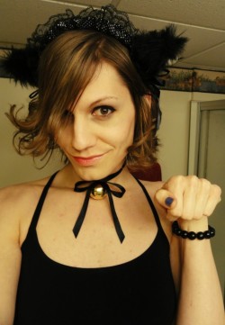 tillycottontail:  ~Meow!~ &lt;3
