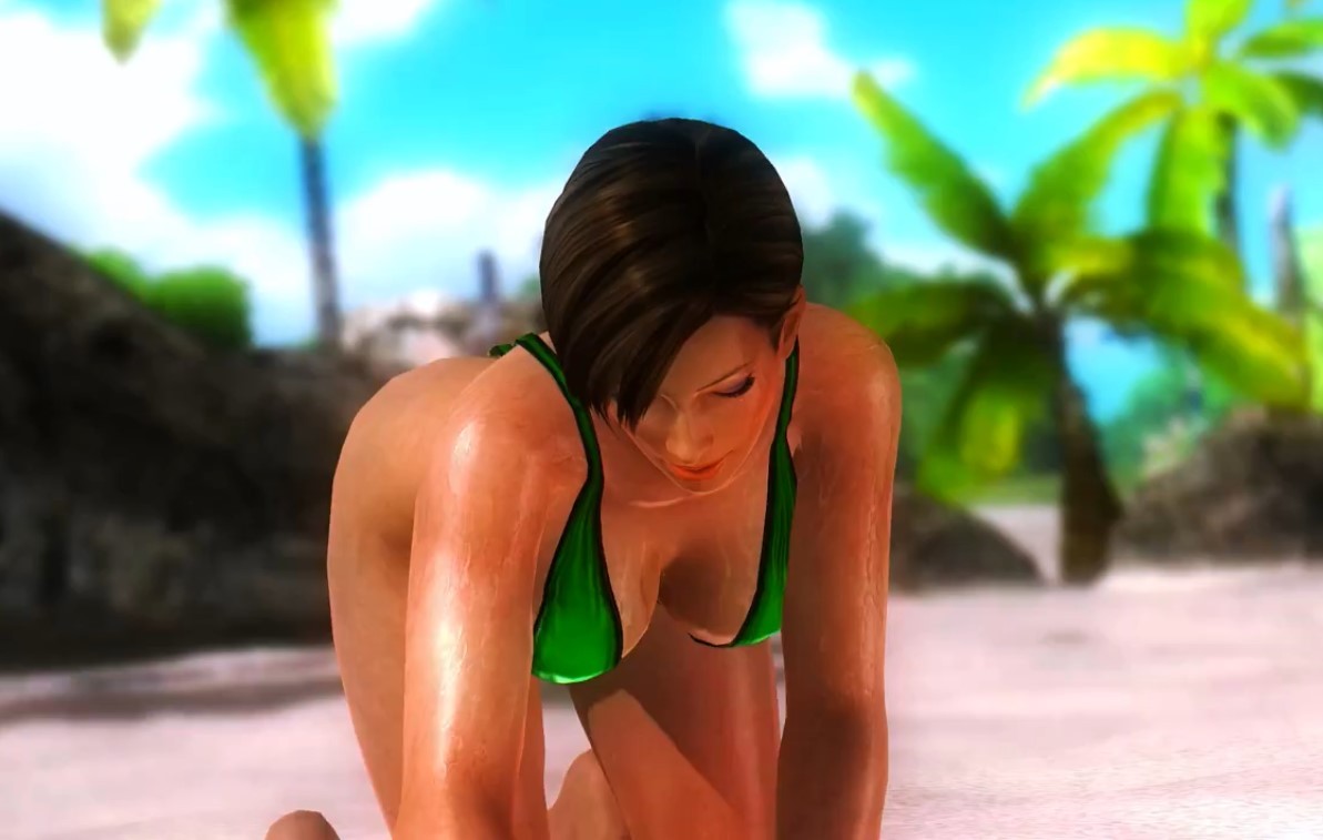 doa-photolove-88:  Lisa is warming on the sun ^^ 