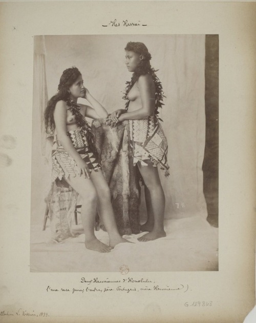 Hawaiian women, via goodoldtime