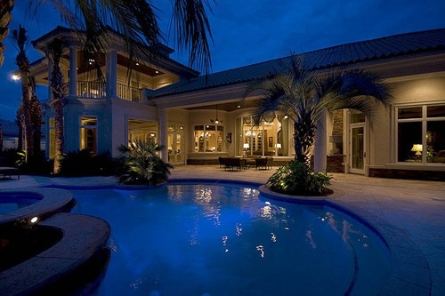 pictures-of-luxury:  Twitter l Facebook 