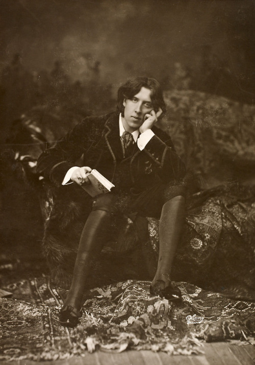 davidhudson:Oscar Wilde, October 16, 1854 – November 30, 1900.