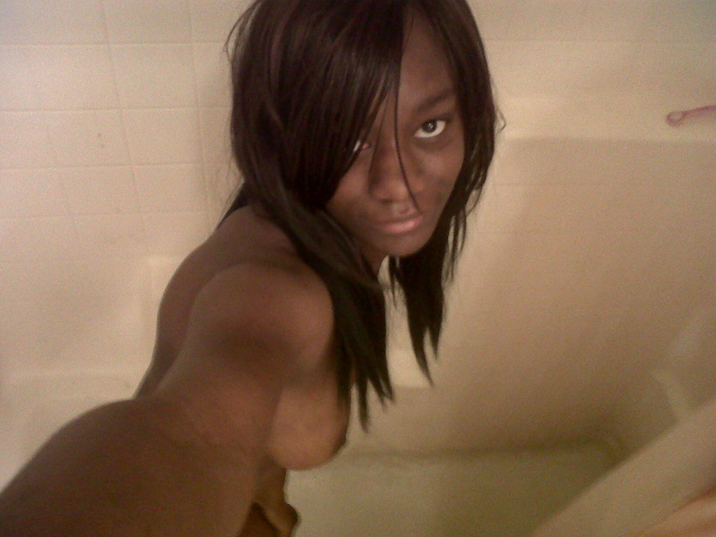 dickgoo:  Brownie Thomashttp://jerkersworld.com exclusive