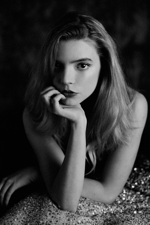 ferrisbuellers:ANYA TAYLOR-JOY1883 Magazine, 2019photographed by Pip