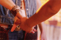 ainokiseki:  I want to dance with you. Now. Before they turn the lights off. 
