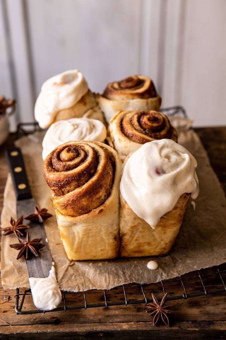 sweetoothgirl:
“ overnight cinnamon roll bread with chai frosting
”