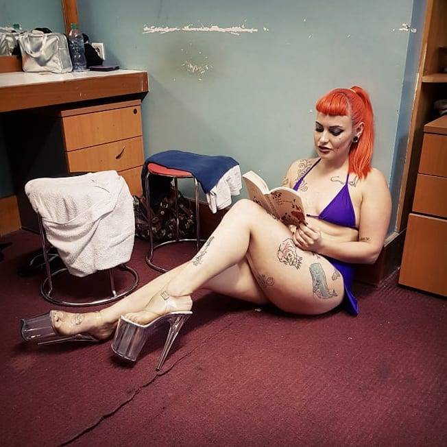 stripper-locker-room:  https://www.instagram.com/missmoisty/