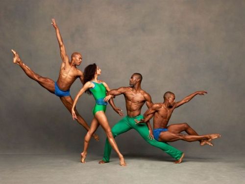 wetheurban:The Alvin Ailey American Dance Theater by Andrew EcclesA look at acclaimed photographer A