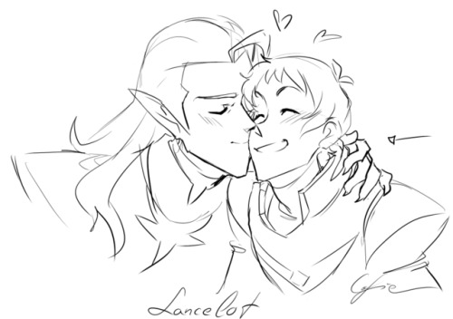 littlecofieart:Come here let me give you a smooch