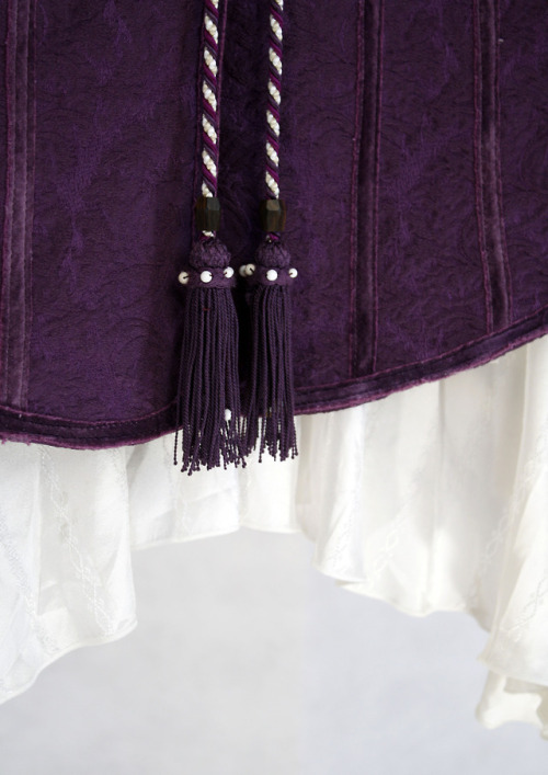 f-liiix: Number (N)ineSilk &amp; Wool Jacquard Jacket - Size 4A/W 2009 “A Closed Feeling&r