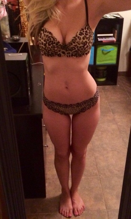 lolteenundies:  More Cute Teens At LolTeenUndies.tumblr.com Want to Be On The Page?  Submit Yourself Here!  LolTeenUndies.tumblr.com/submit