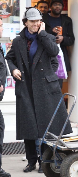sugarnutbenny: he’s teeny @addignisherlock