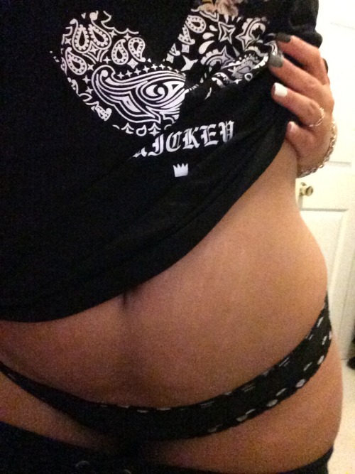 lie2yourself:  …ohhh Mickey you’re so fine…