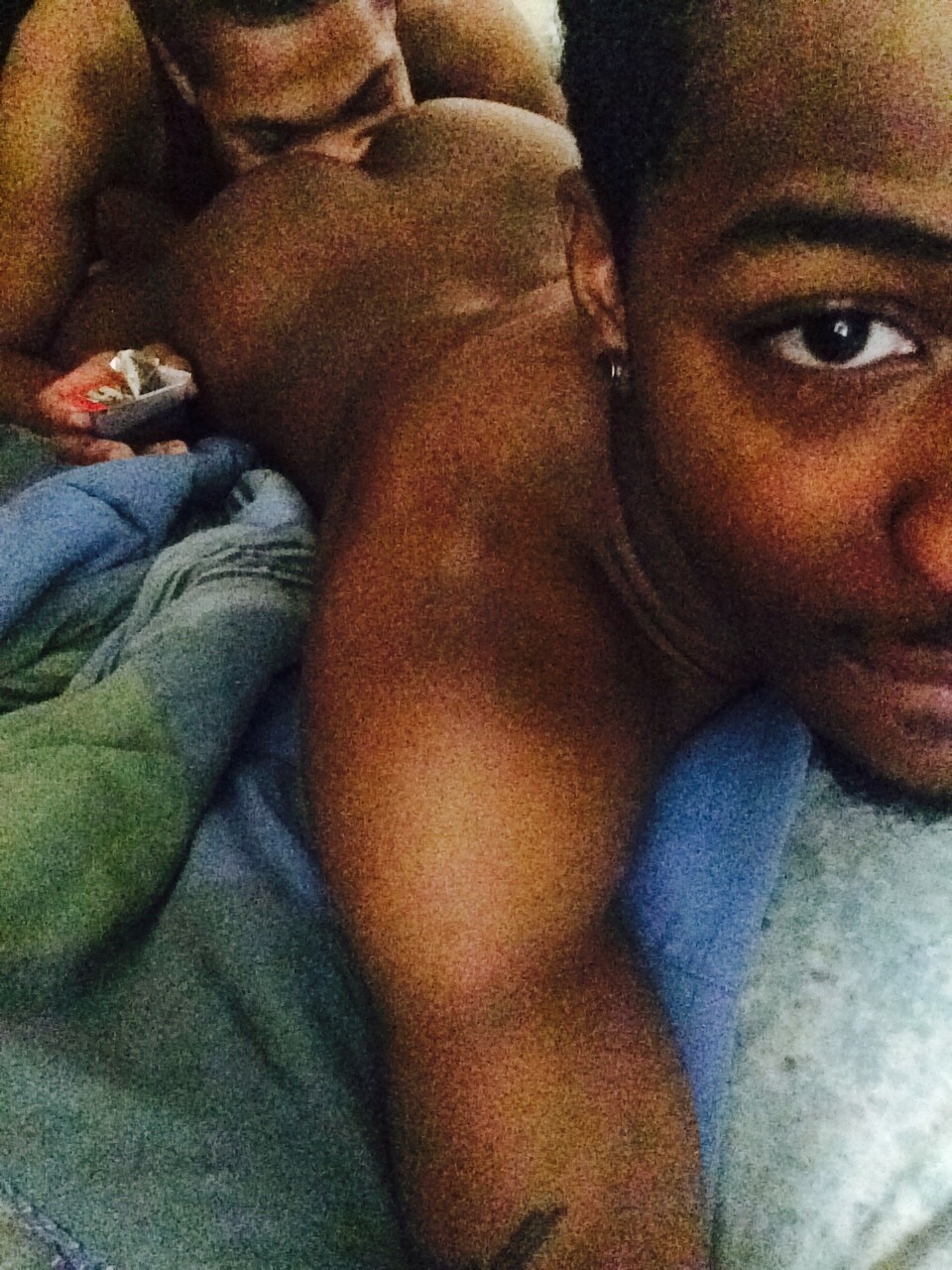 zayyvon:  Babe eatin dis ass