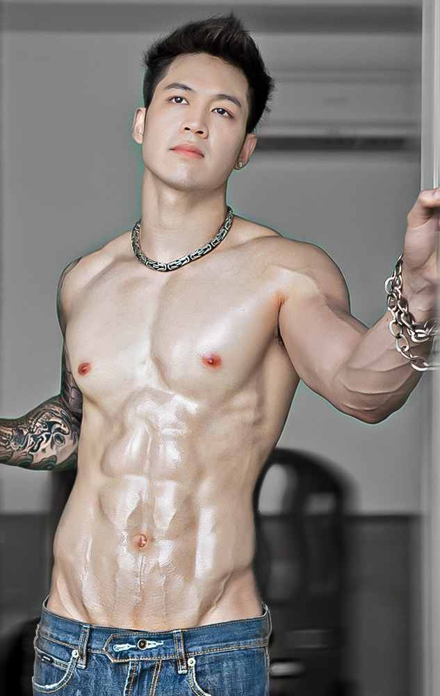 redhead29nyc:  kou—ura:  Ninenote Chayut 